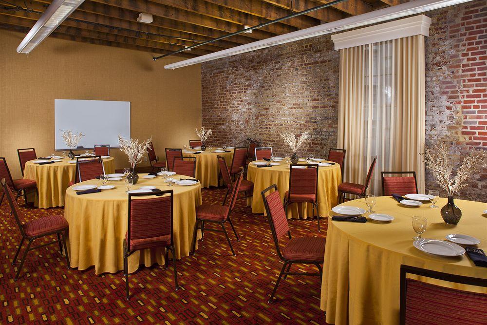 Hotel Courtyard By Marriott Warehouse Arts District New Orleans