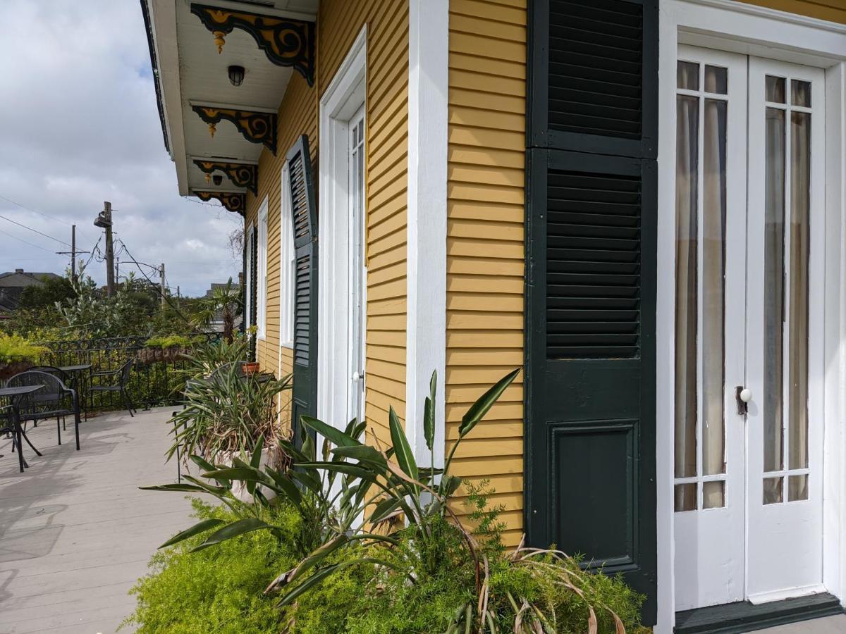 Bed & Breakfast Balcony New Orleans