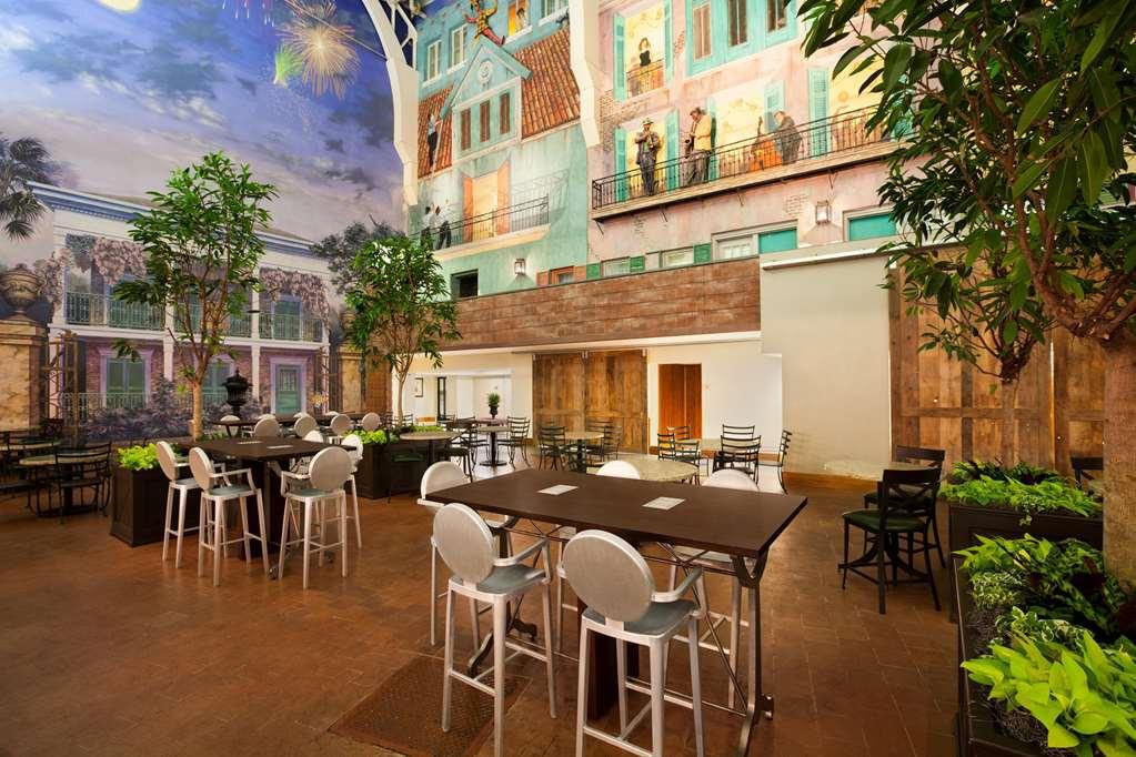 Embassy By Hilton Convention Center 3*