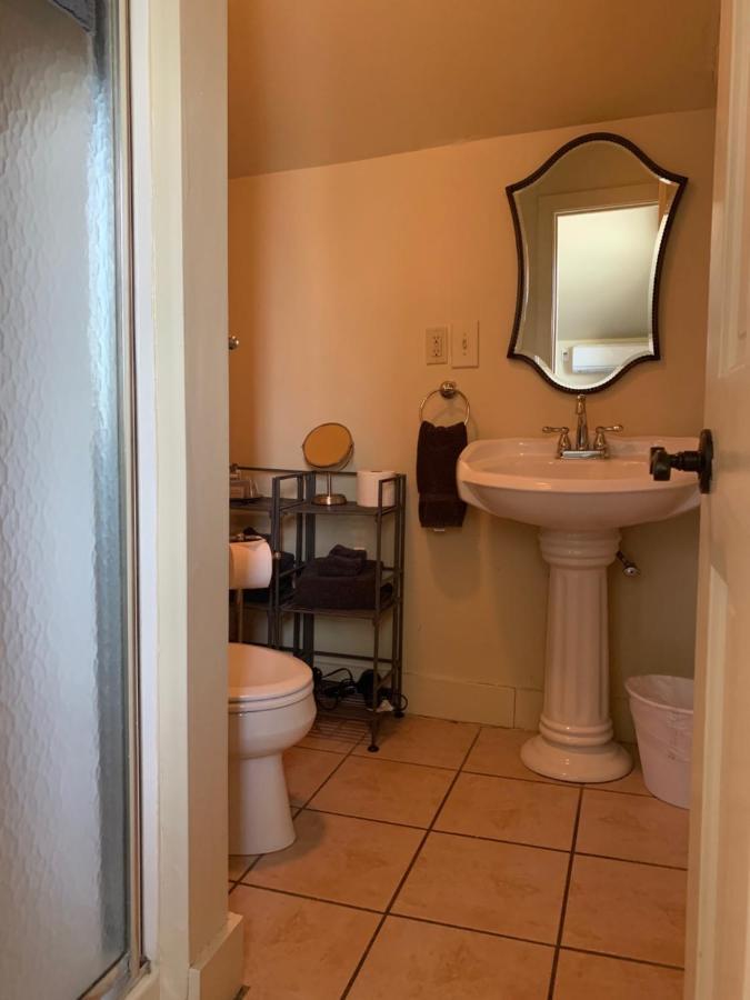 Bed & Breakfast Terrell House 3*