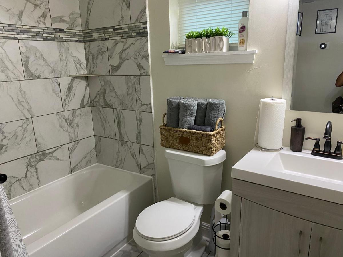 New Luxurious 3bd Bywater Minutes From French Quarter Holiday home *