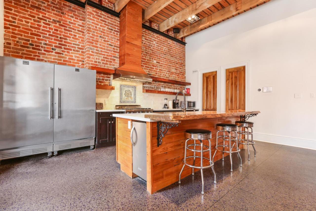 Holiday home Stunning 5 Bedroom Urban Oasis Downtown Nola New Orleans