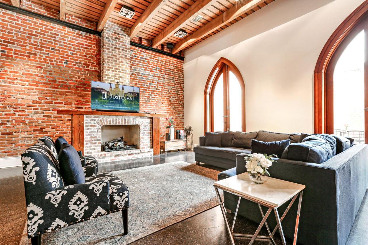 Stunning 5 Bedroom Urban Oasis Downtown Nola Holiday home *
