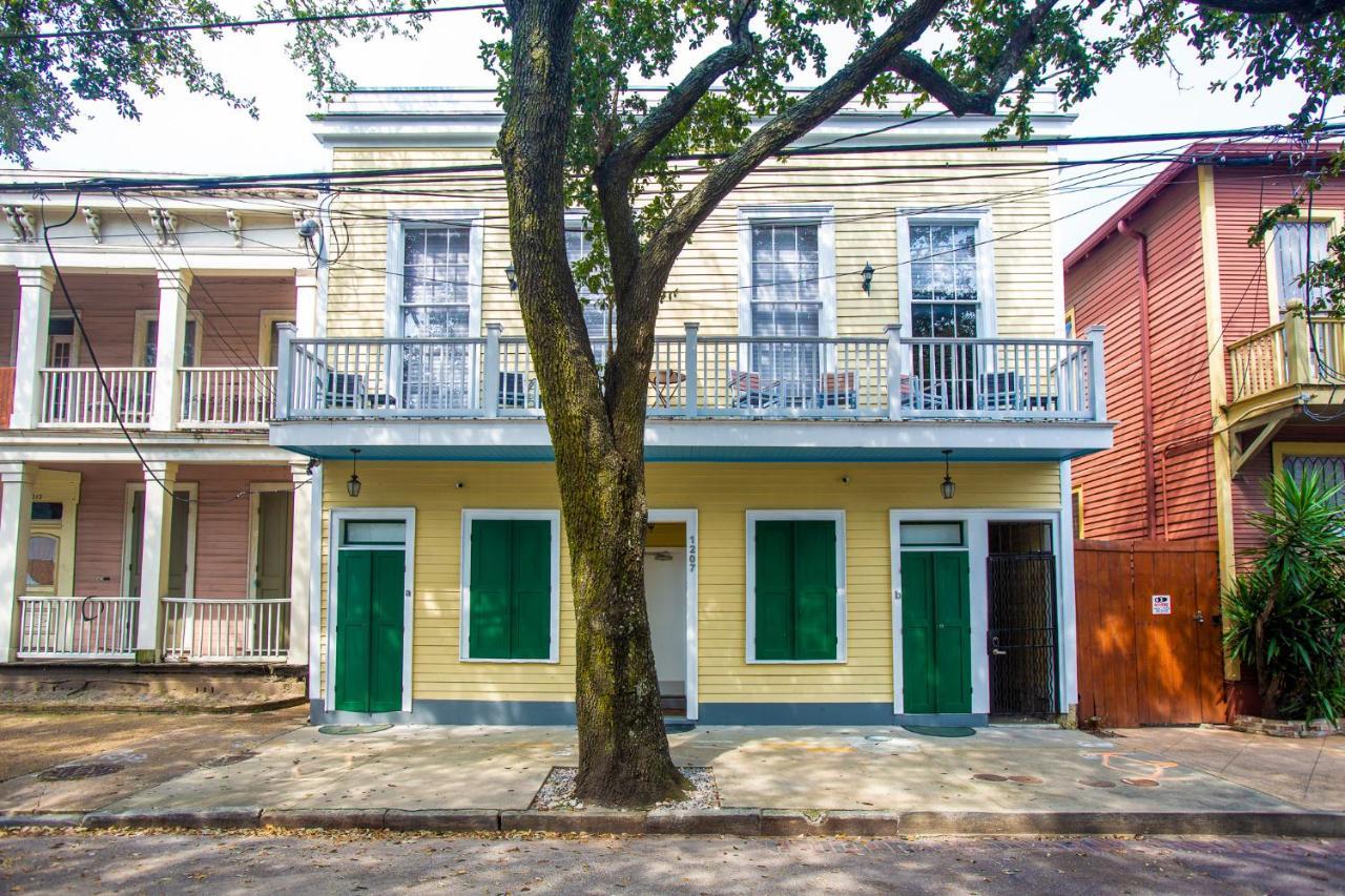 Pelican Point Apartment *
