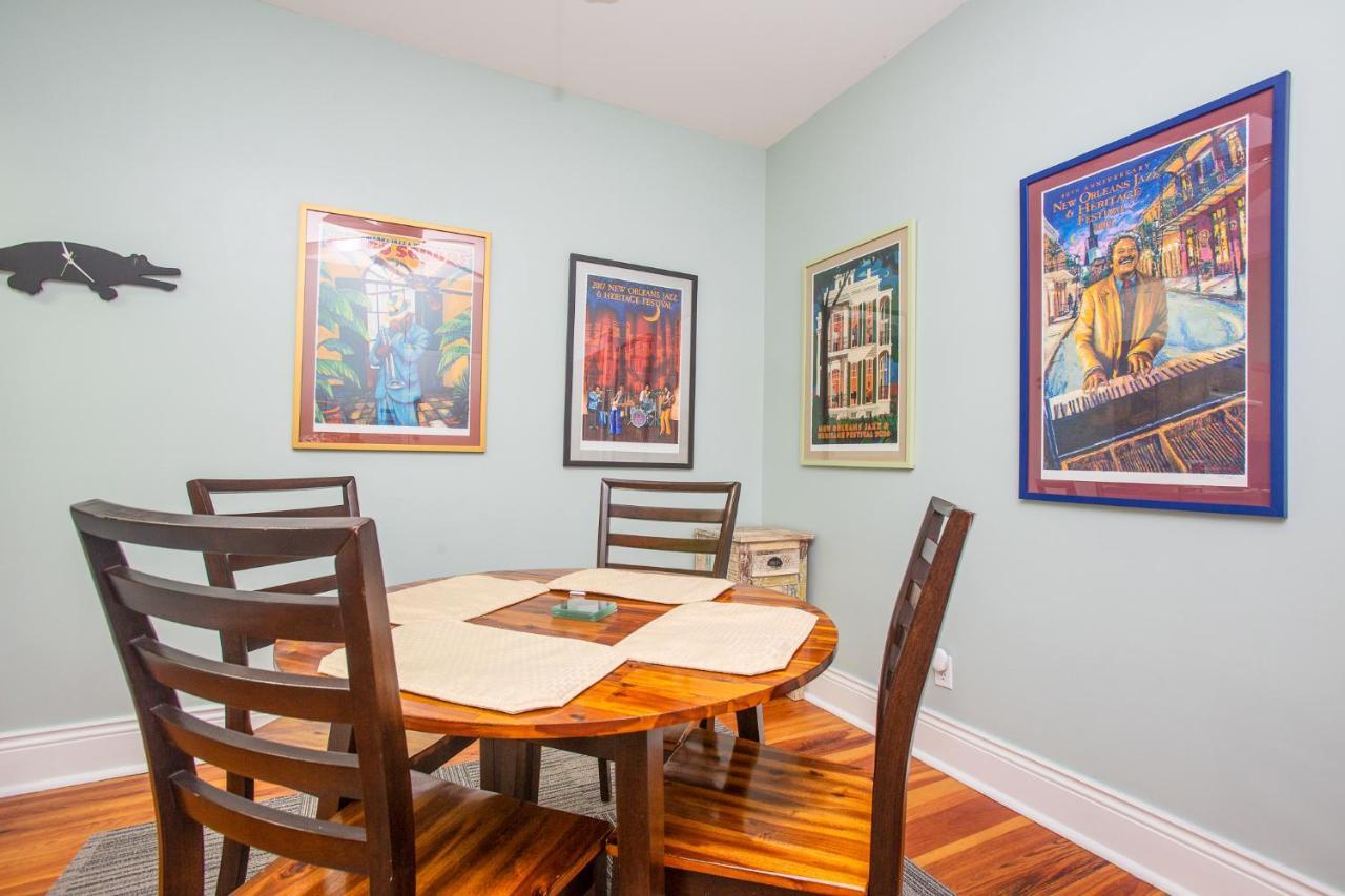 Alligator Alley Apartment