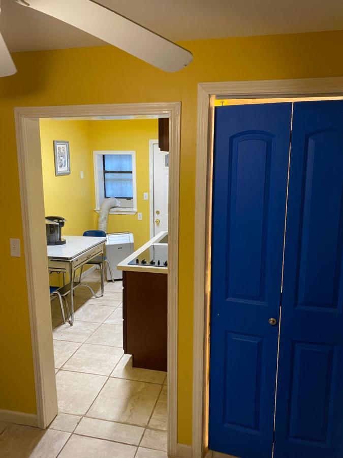 Apartment Comfortable Crash Pad New Orleans