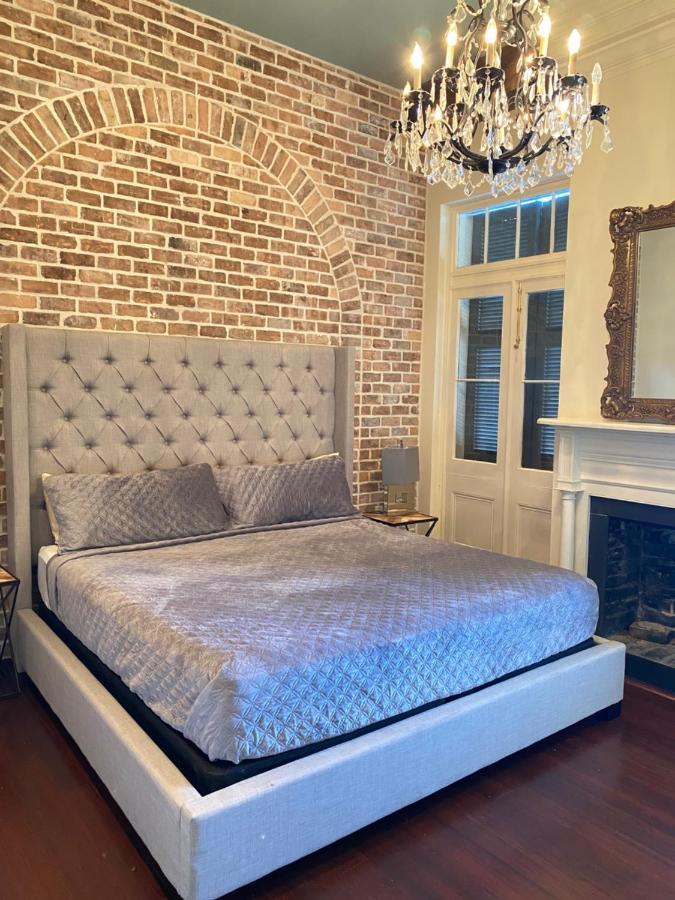 French Quarter 3 Bedroom Condo With Balcony New Orleans
