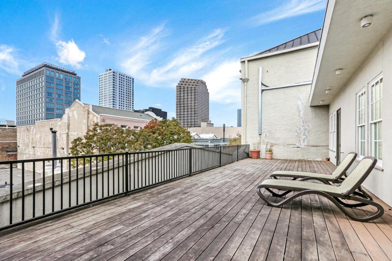 Stunning 5 Bedroom Urban Oasis Downtown Nola Holiday home New Orleans