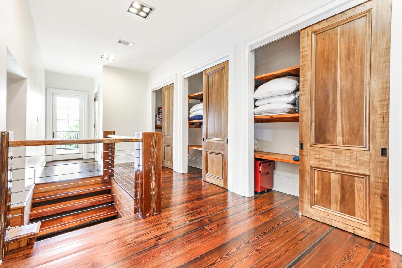 Holiday home Stunning 5 Bedroom Urban Oasis Downtown Nola New Orleans