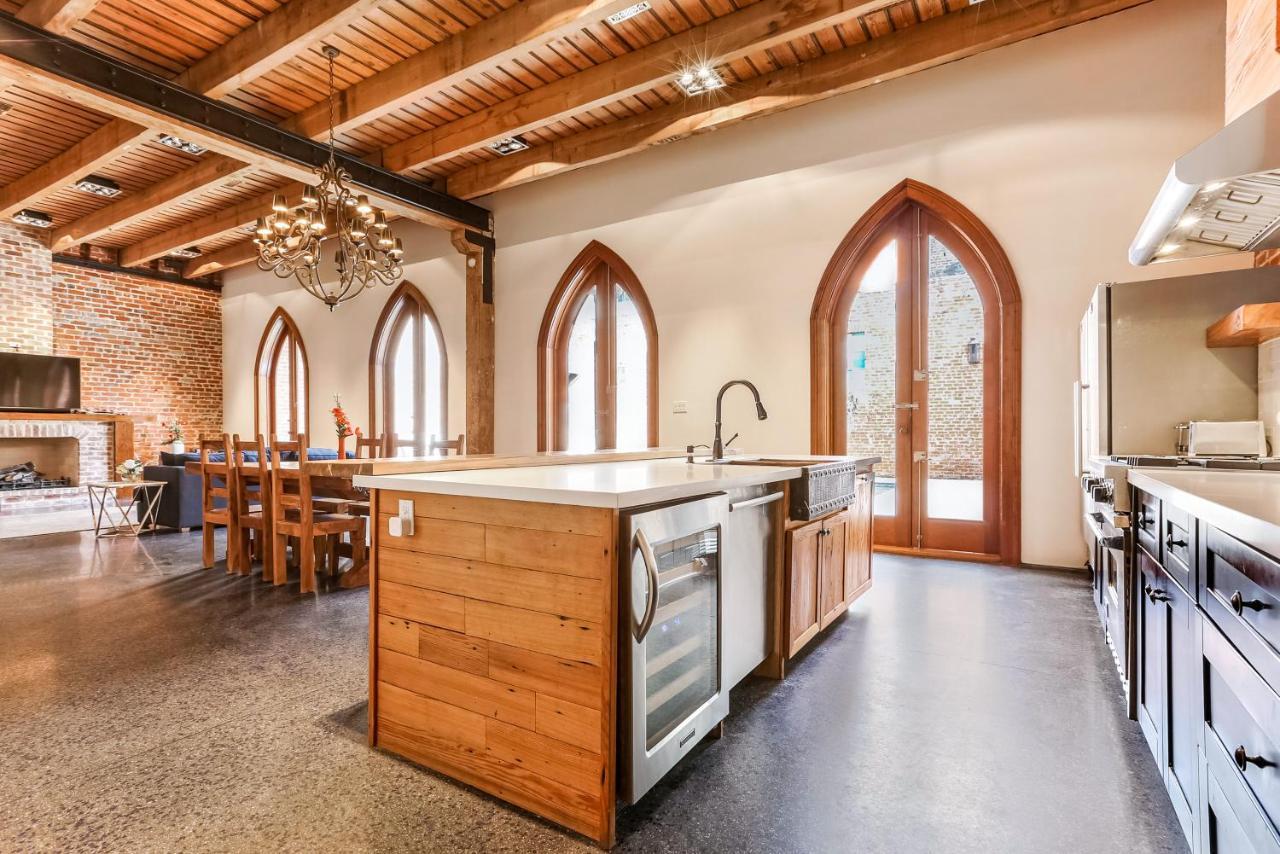Holiday home Stunning 5 Bedroom Urban Oasis Downtown Nola New Orleans