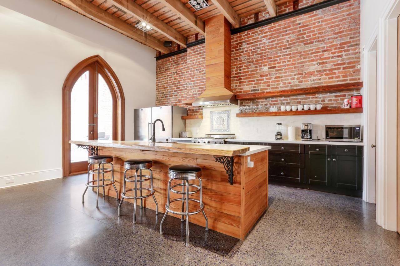 Holiday home Stunning 5 Bedroom Urban Oasis Downtown Nola *