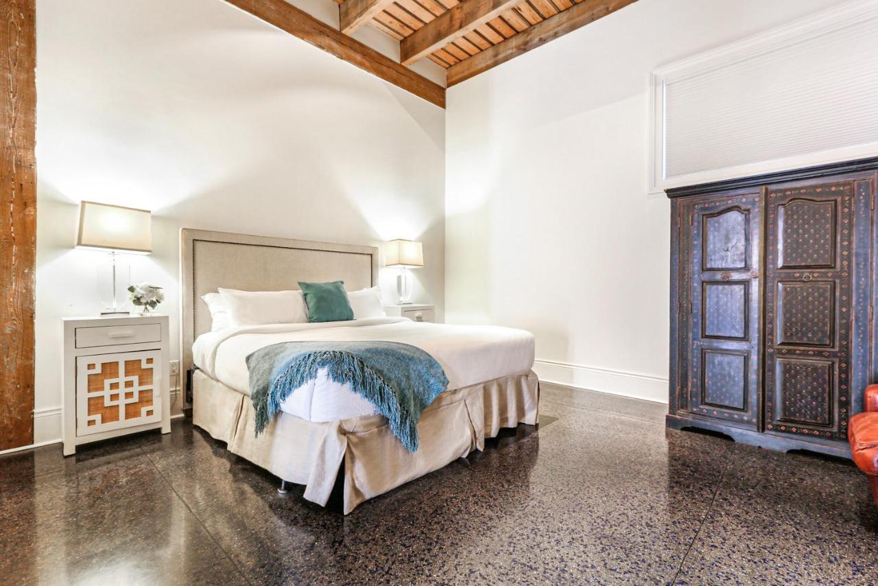 Holiday home Stunning 5 Bedroom Urban Oasis Downtown Nola