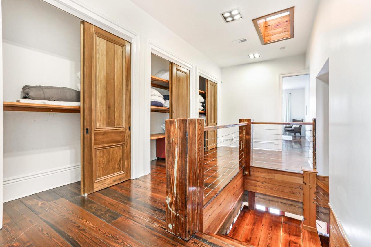 Stunning 5 Bedroom Urban Oasis Downtown Nola