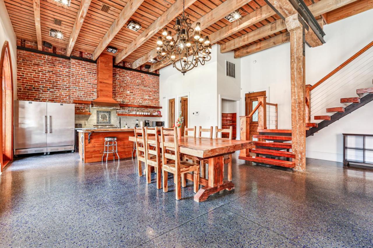 Stunning 5 Bedroom Urban Oasis Downtown Nola New Orleans