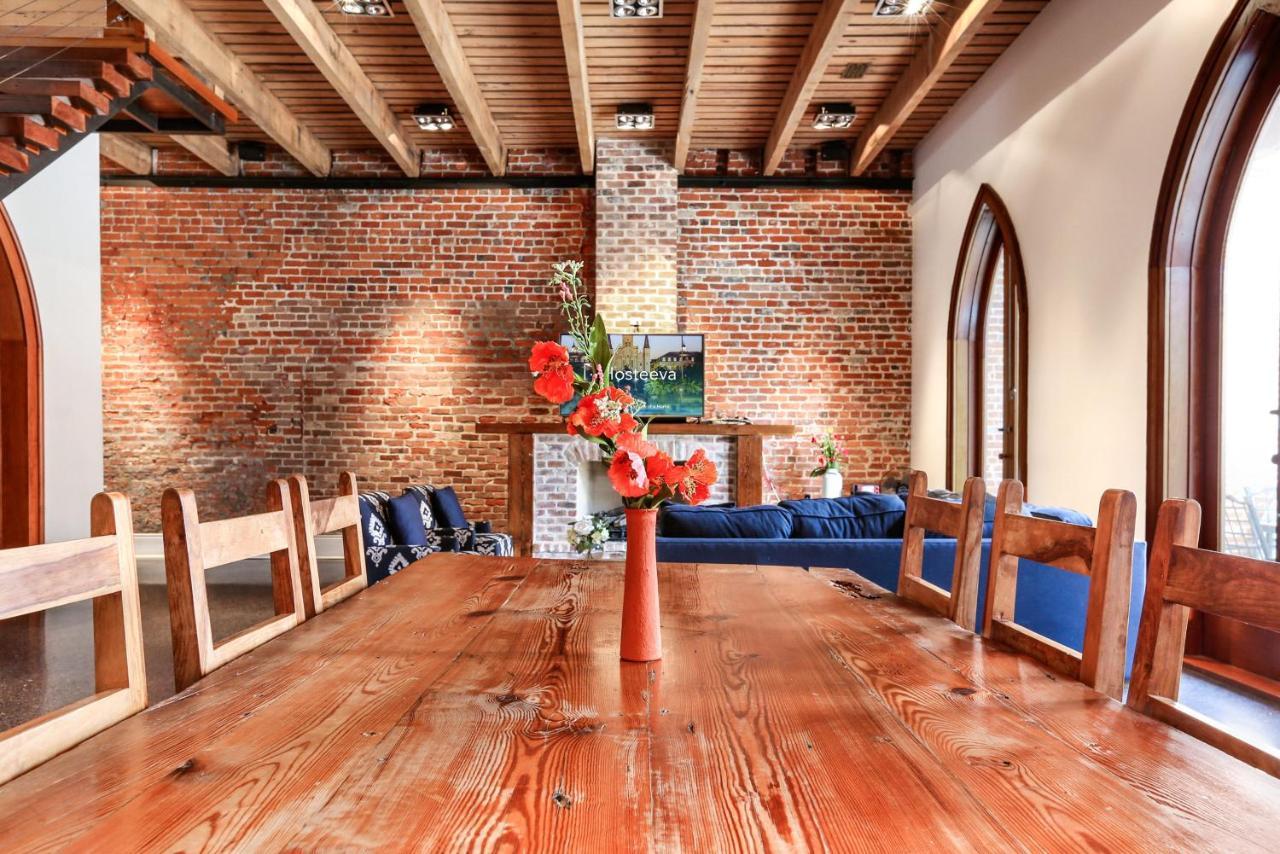 Holiday home Stunning 5 Bedroom Urban Oasis Downtown Nola *