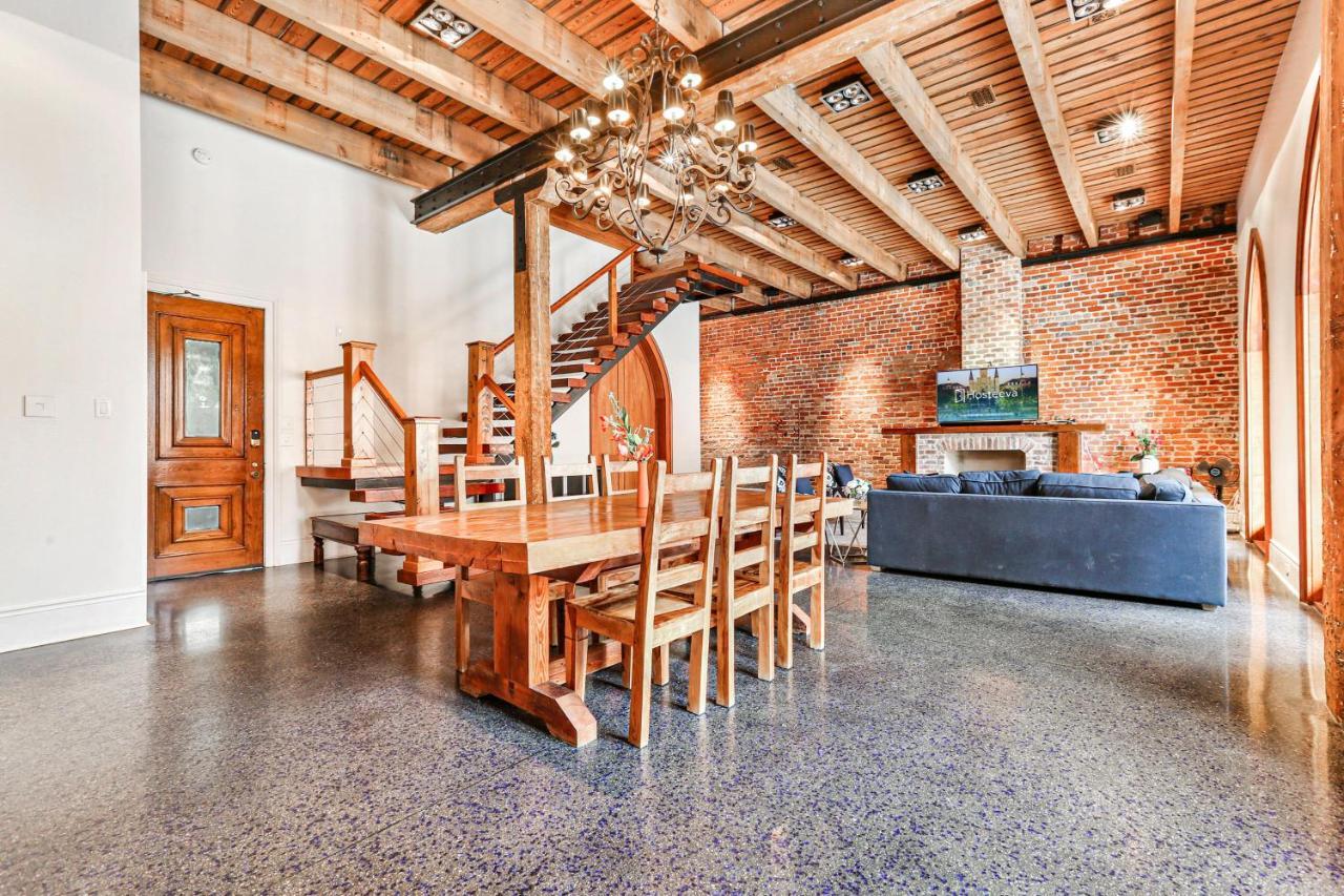 Stunning 5 Bedroom Urban Oasis Downtown Nola