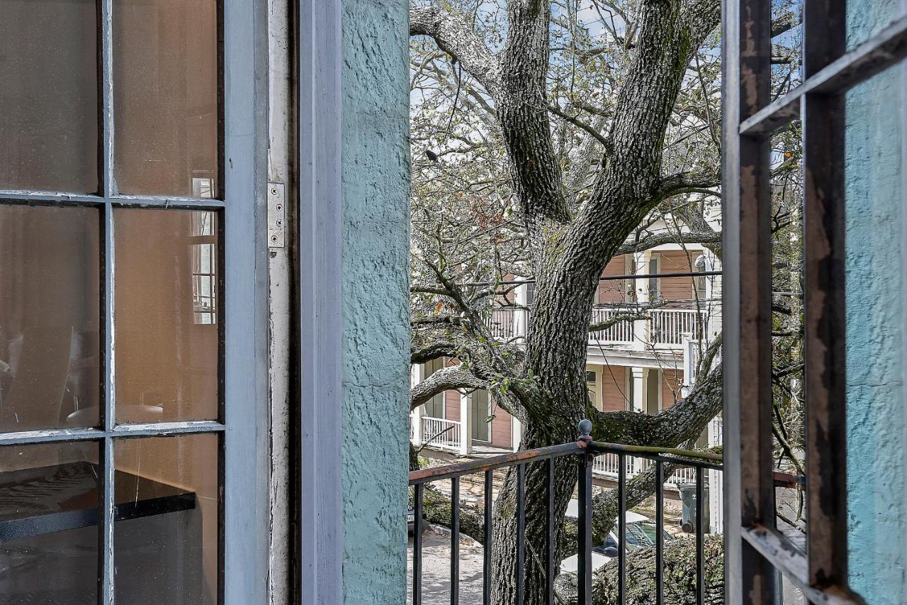 Carondelet Street Lux Apartment *