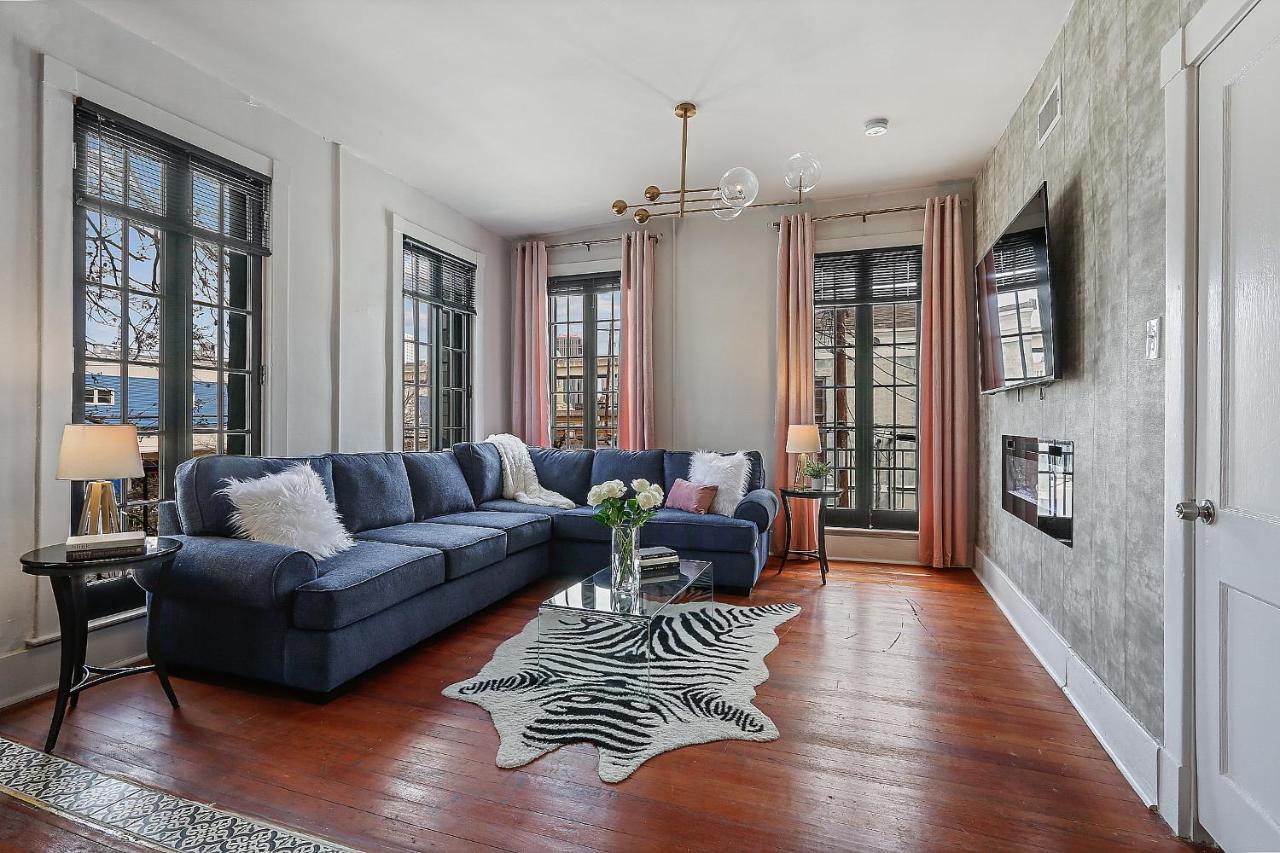 Carondelet Street Lux Apartment *