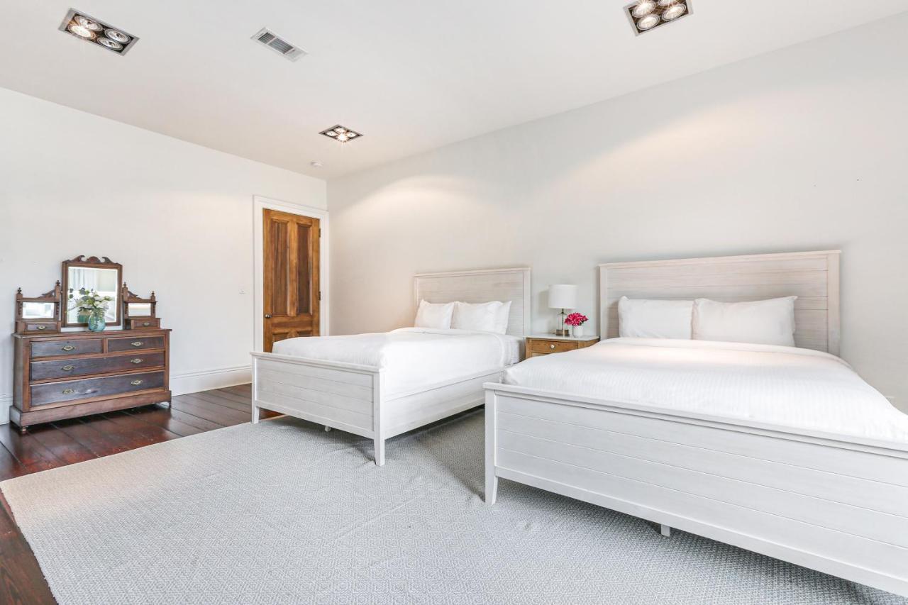 Holiday home Stunning 5 Bedroom Urban Oasis Downtown Nola New Orleans