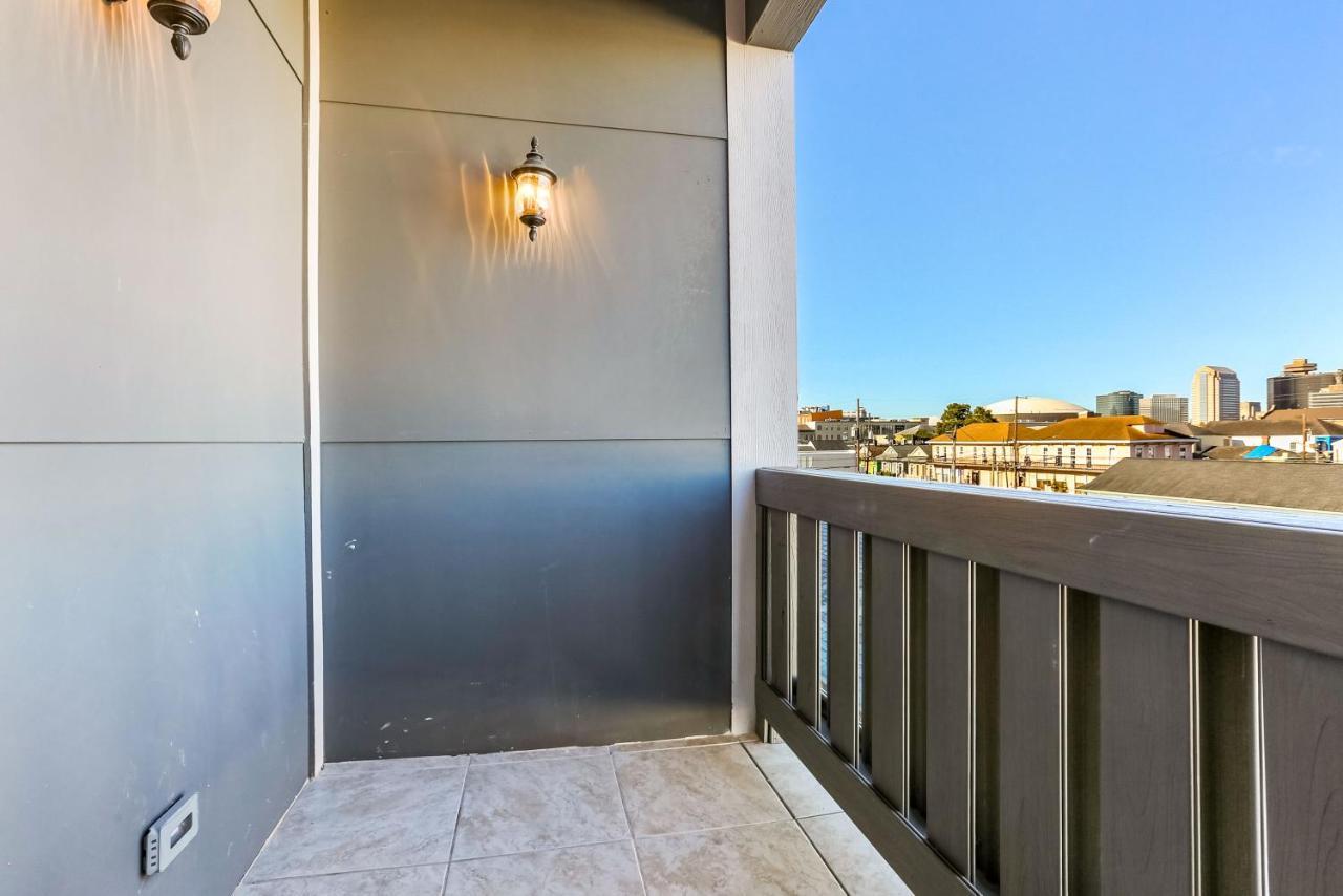 5br Penthouse Steps To The Streetcar & Fq Apartment New Orleans