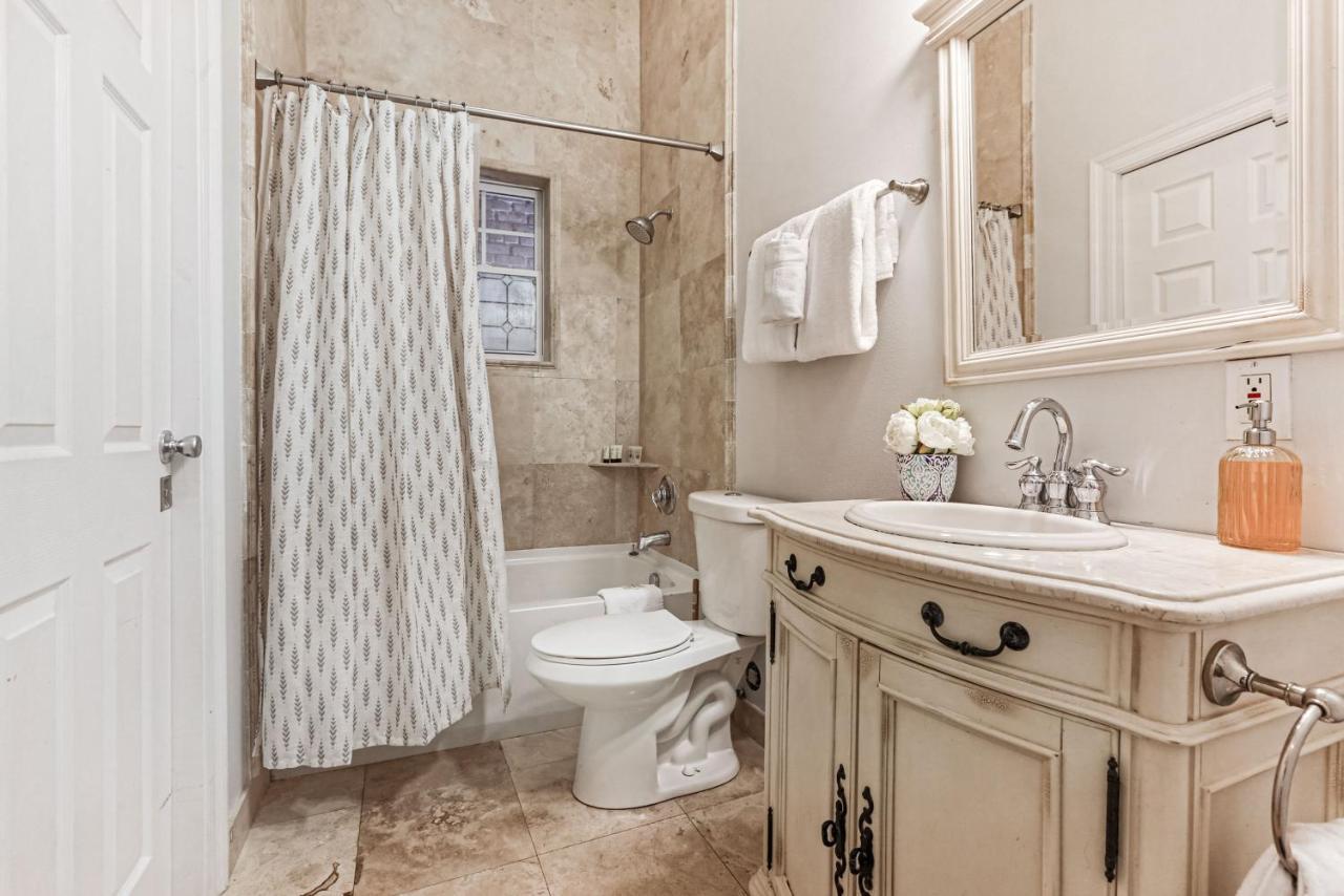 Apartment Hosteeva Modern Steps To St Charles Ave & Close To Fq New Orleans