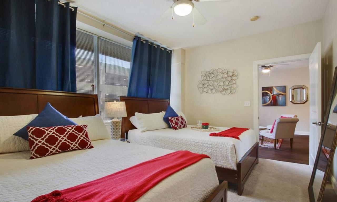 Hotel Nola Stays Condominiums