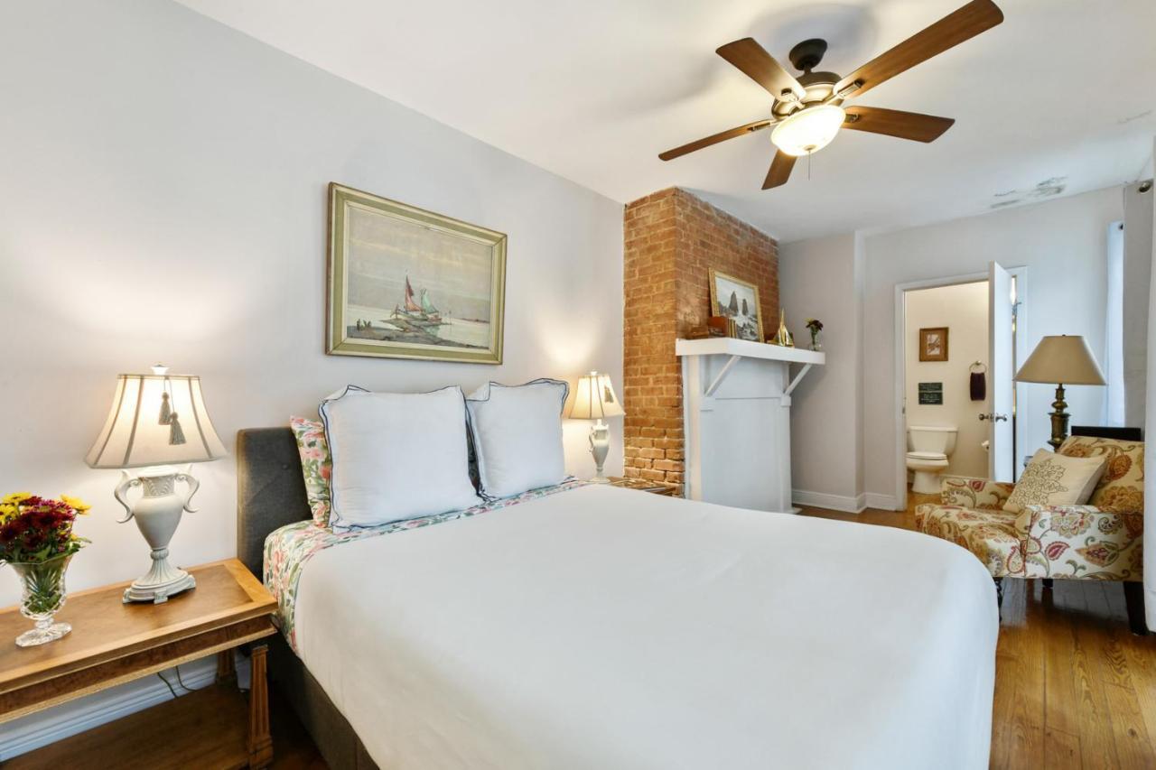 Montgomery House Aparthotel New Orleans
