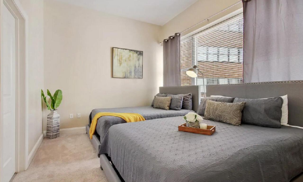 Hotel Nola Stays Condominiums