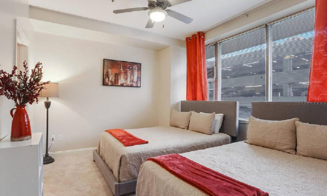 Nola Stays Condominiums Hotel *