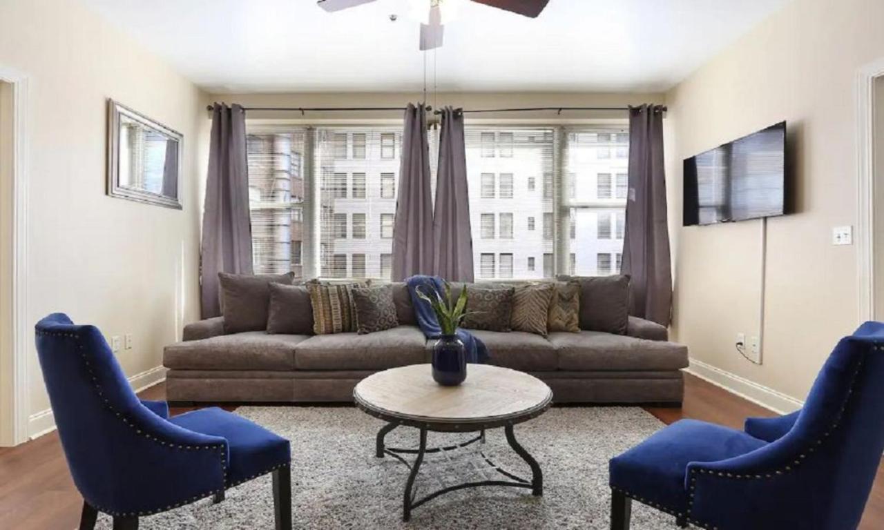 Nola Stays Condominiums Hotel