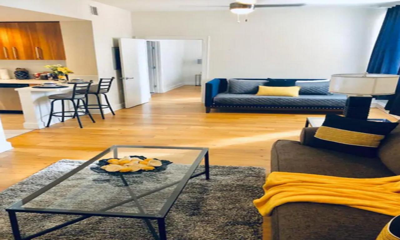 Nola Stays Condominiums