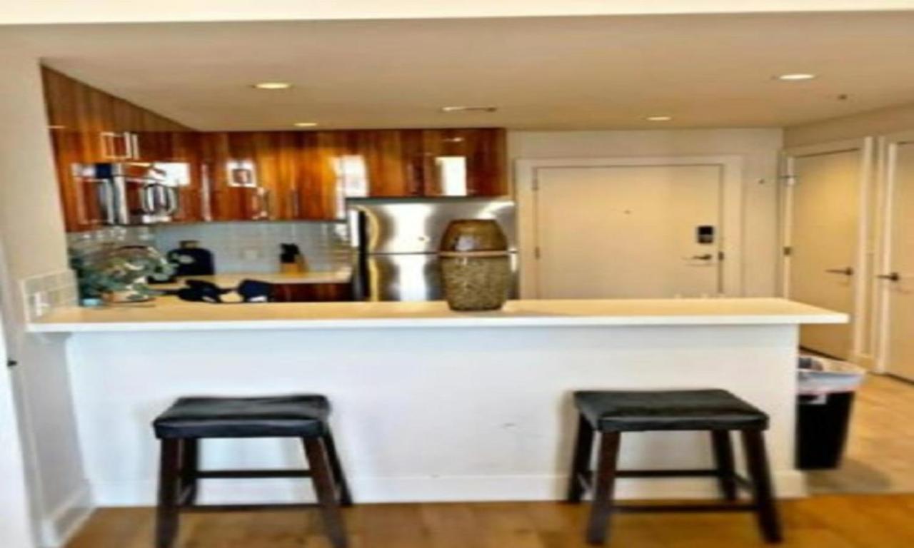 Nola Stays Condominiums Hotel *