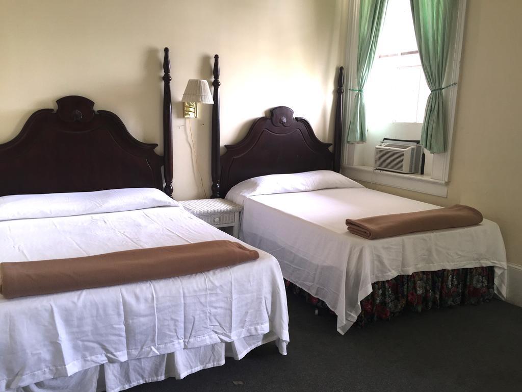 St Vincent's Hostel New Orleans