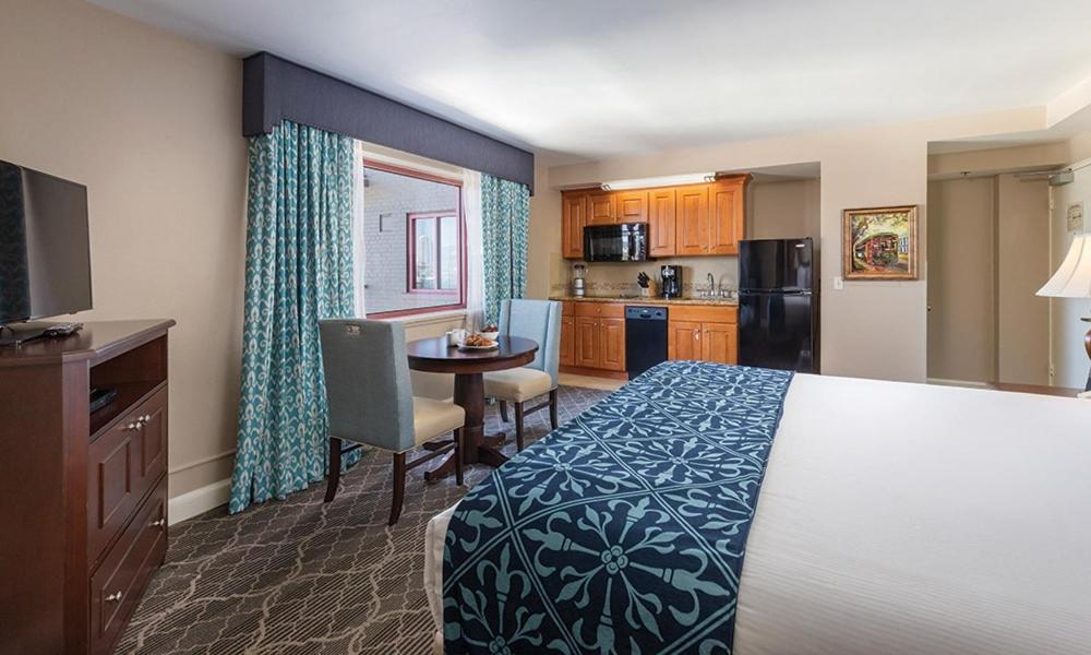 Club Wyndham Avenue Plaza 3*