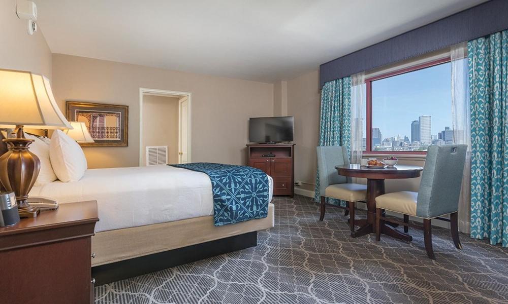 Club Wyndham Avenue Plaza Hotel 3*