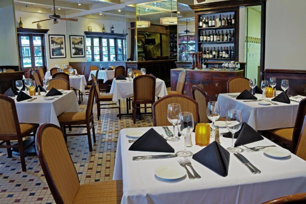 Hotel Club Wyndham Avenue Plaza