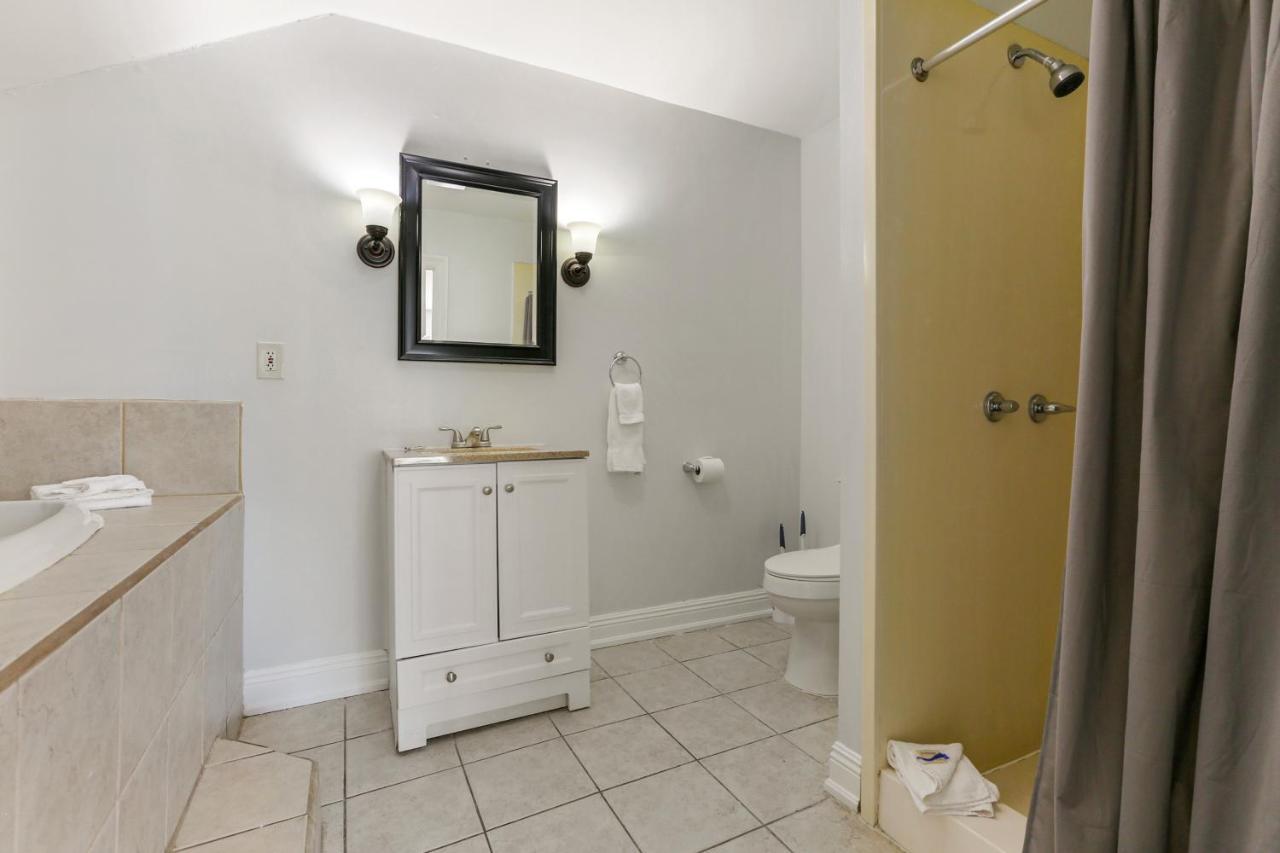 Express Close To Amenities New Orleans