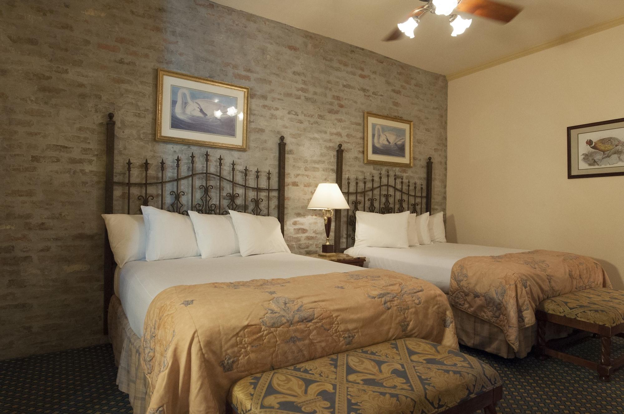 Hotel Place D'armes 3*