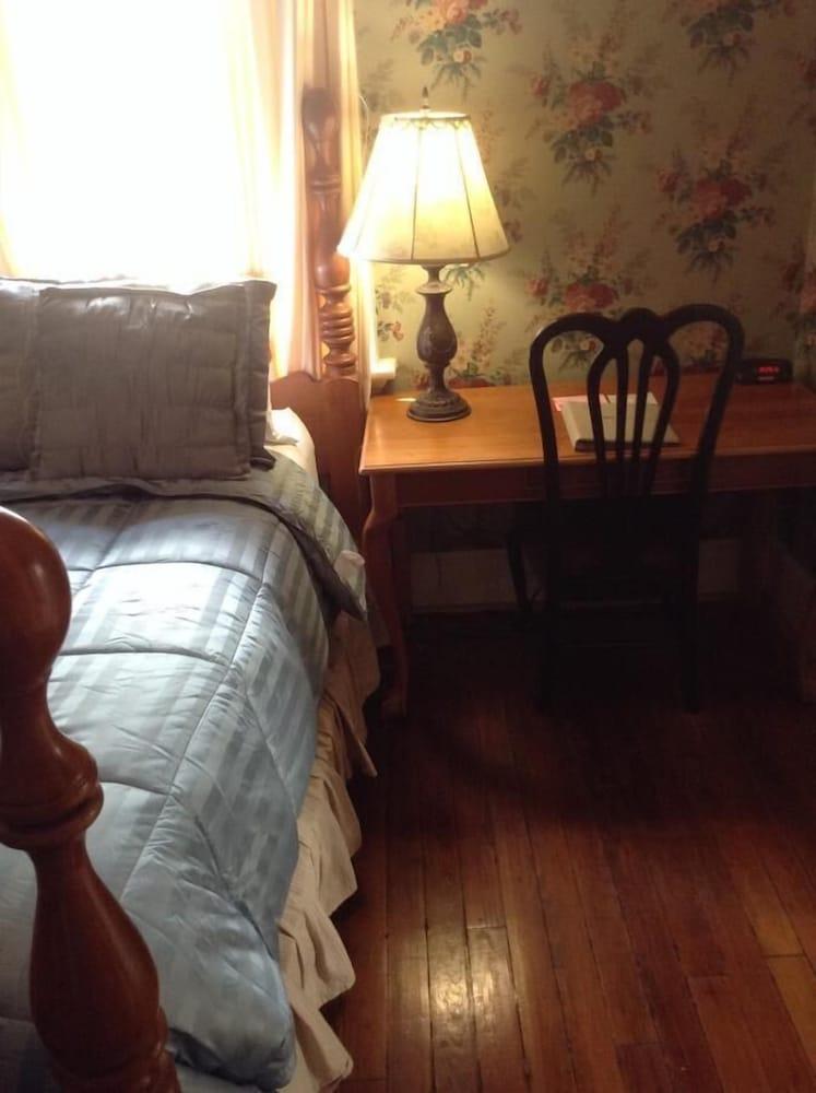 The Queen Anne Bed & Breakfast New Orleans