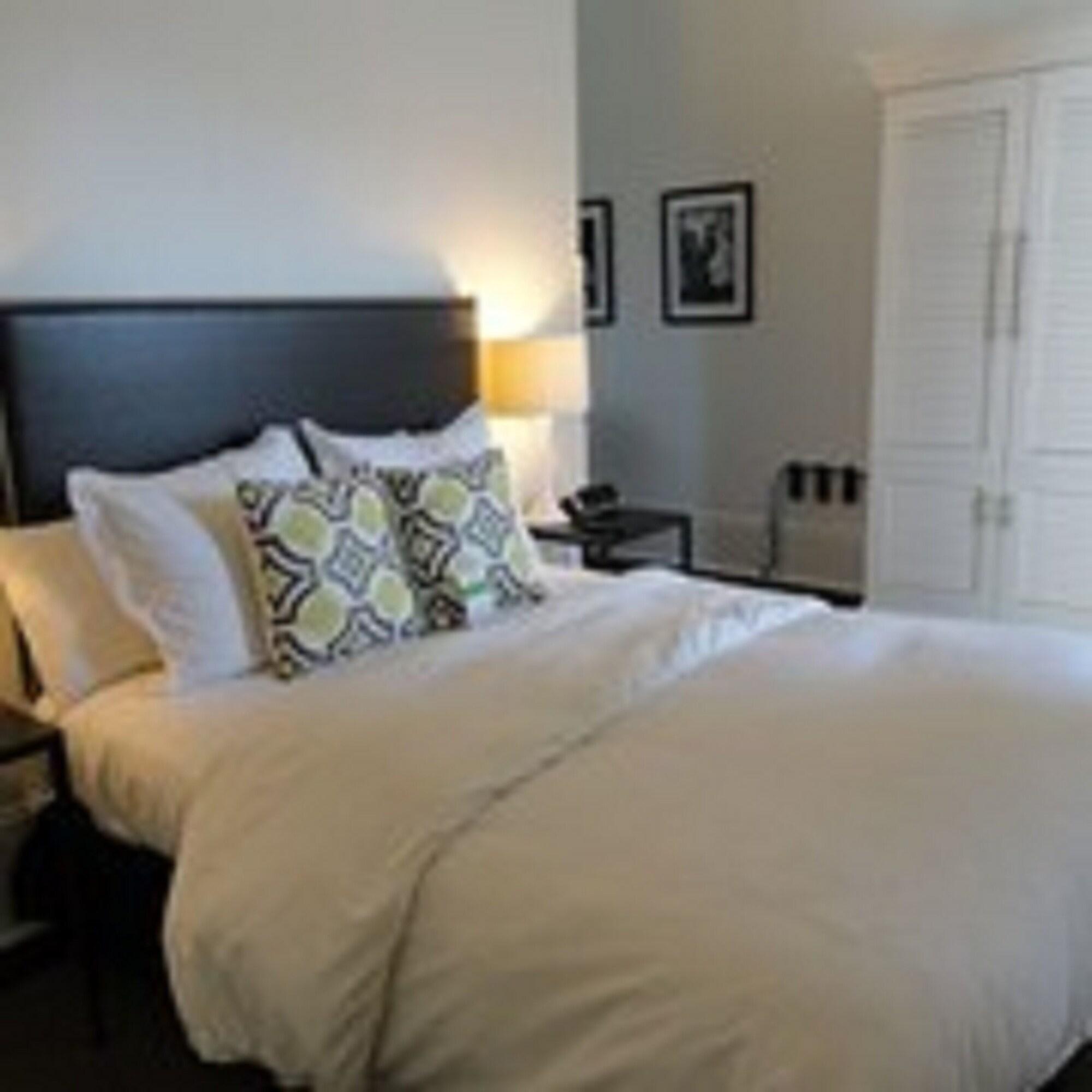 Hotel Melrose Mansion 3*
