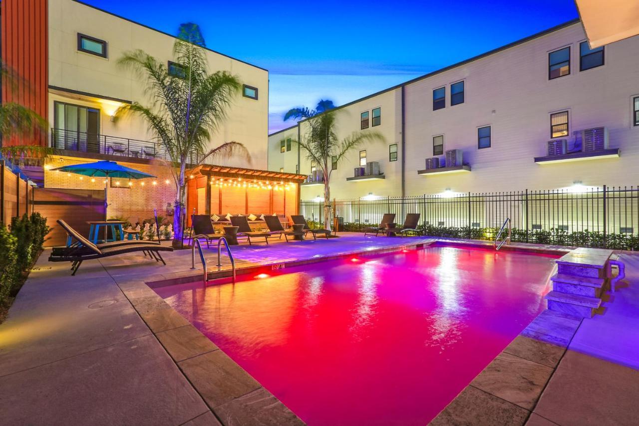 Modern 4br Townhouse In Bienville Holiday home
