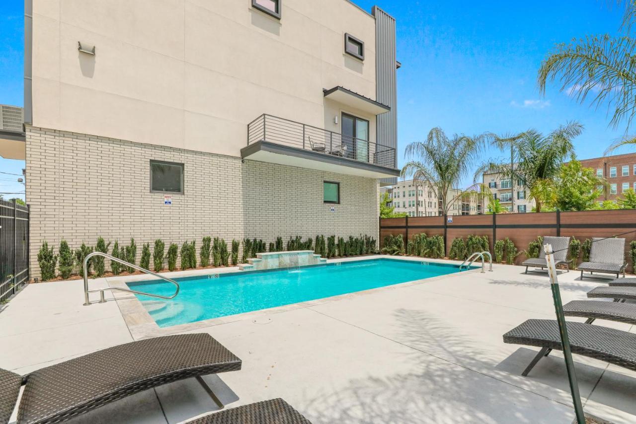 Modern 4br Townhouse In Bienville Holiday home