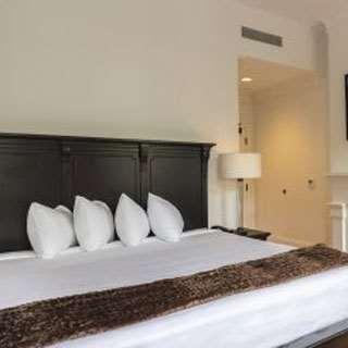 Hotel Royal Frenchmen And Bar 4*