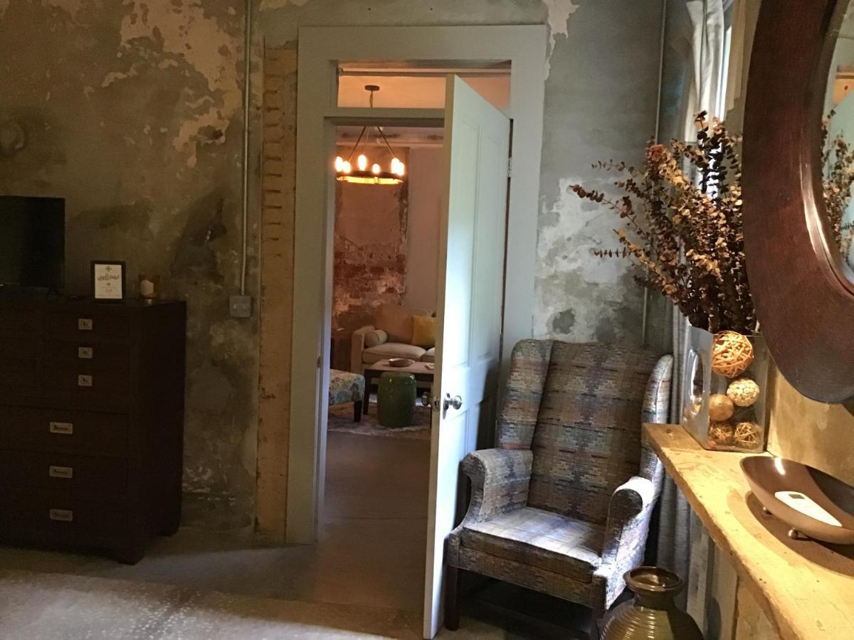 Premier Apartment