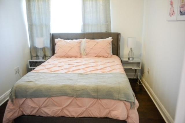 Nola Getaway With King 10 Mins From French Quarter * New Orleans