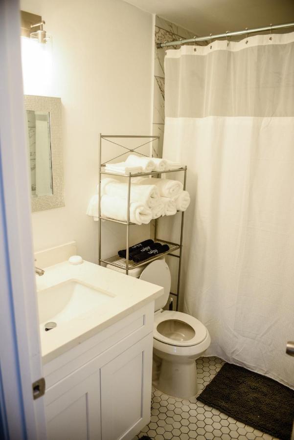 Holiday home Nola Getaway With King 10 Mins From French Quarter New Orleans