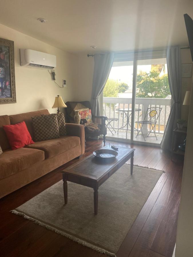 Balcony Bed & Breakfast 3*