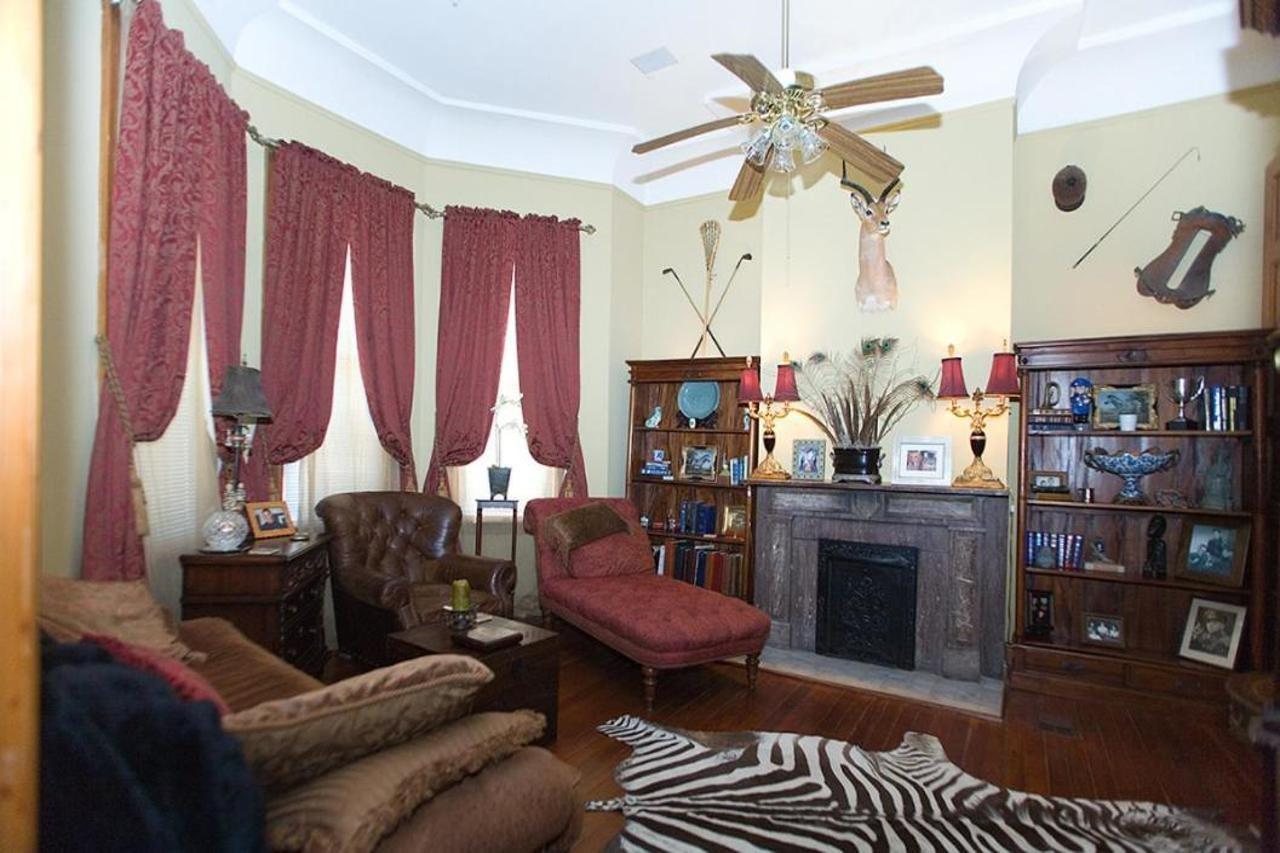 1896 O'malley House Bed & Breakfast