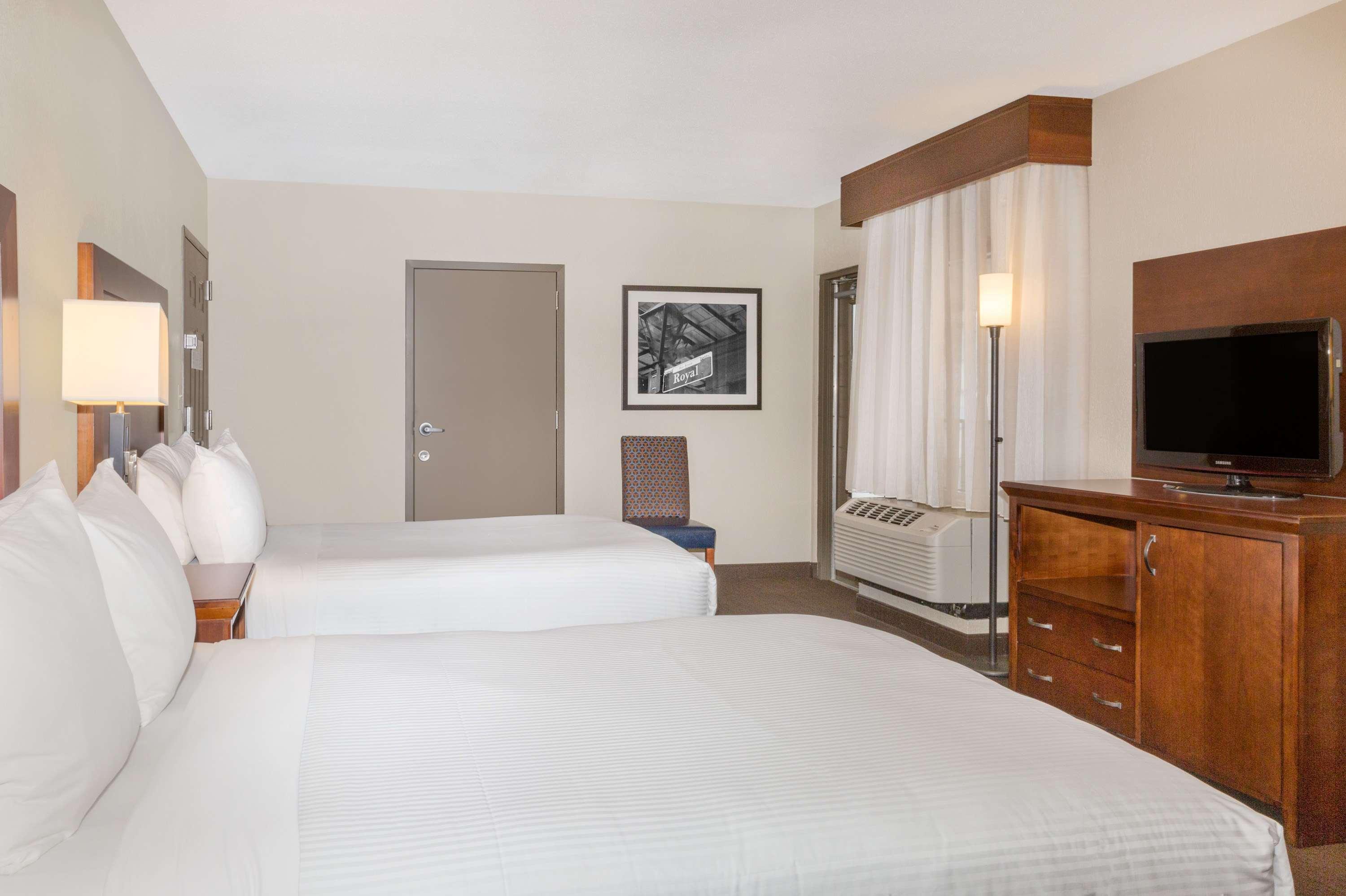 Wyndham French Quarter Hotel