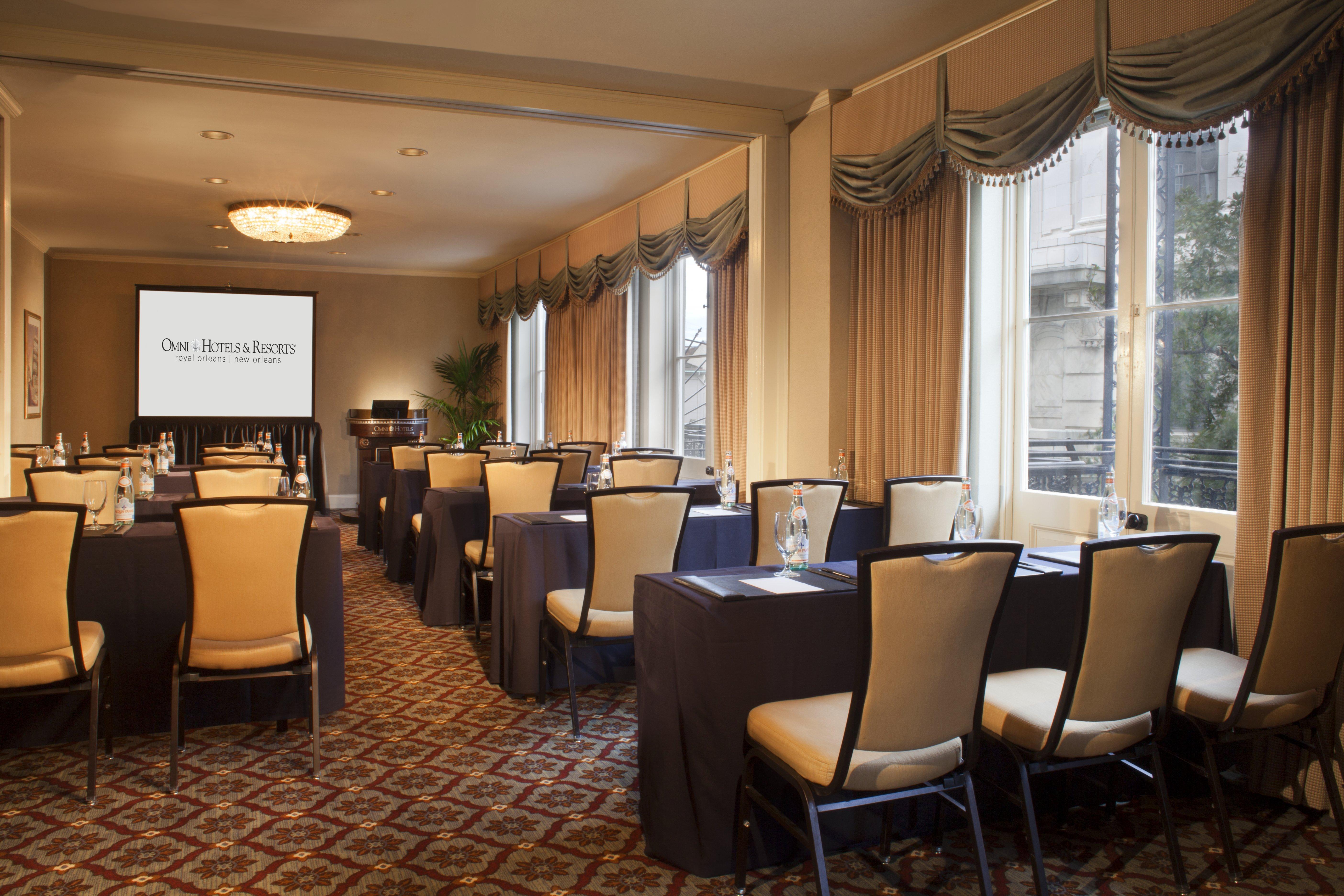Hotel Omni Royal Orleans 4*